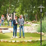 Im Freizeitpark Weissenhaeuser *