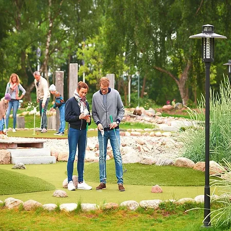 Im Freizeitpark Weissenhaeuser *